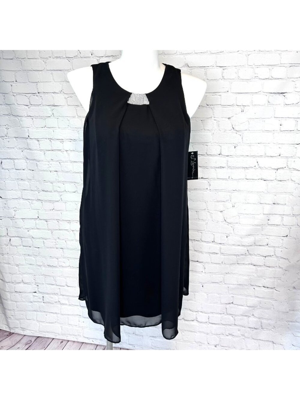 NWT S. LEVINE FLOWY BLACK CHIFFON DRESS W/EMBELLISHMENT - 10